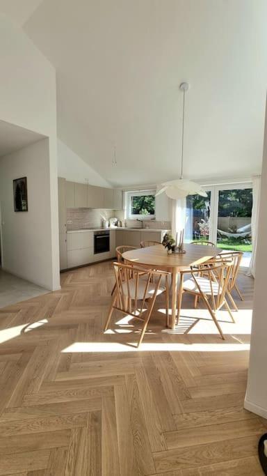 Haus Am Waldrand Und In Seenaehe Lehnin Buitenkant foto